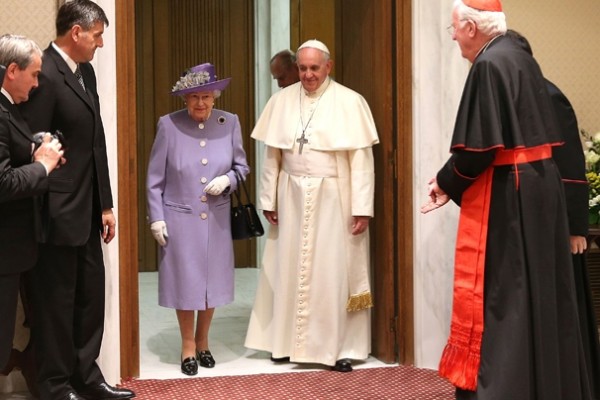 come vestirsi per andare in udienza dal papa