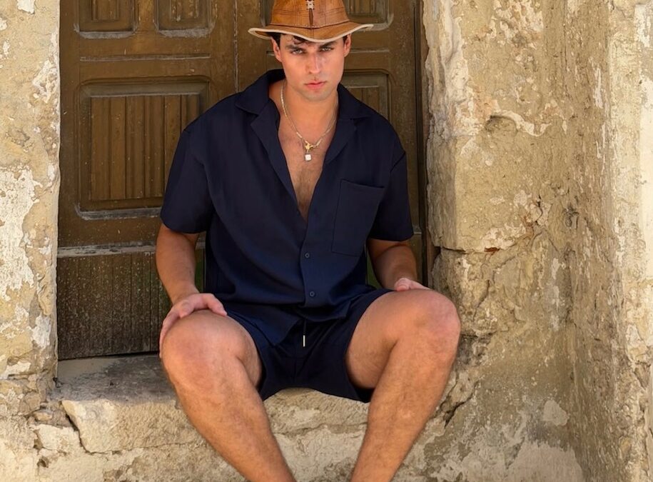 Collane per uomo: il segreto di stile per un look inconfondibile
